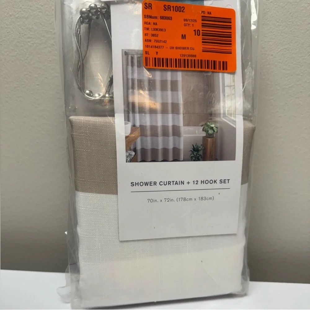 New! Urban Habitat Polyester Shower Curtain Plus 12 Hooks Set in White/ Oatmeal